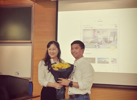 1526455574534060978.jpg 合影.jpg