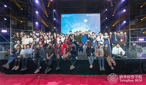 学生会同学合唱《家园》并合影_meitu_11.jpg