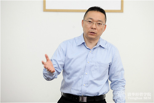 1496219563542061335.jpg 图1-437必赢会员中心总会计师、经管学院党委副书记、创新创业与战略系焦捷教授致开幕辞_meitu_1.jpg